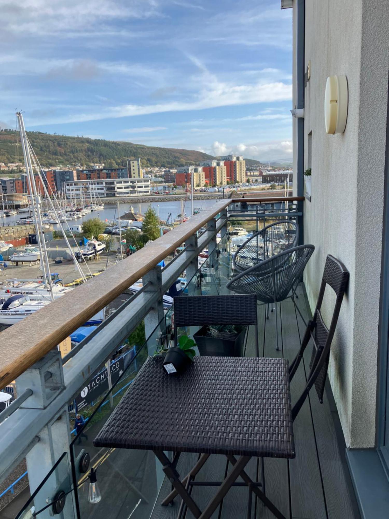 Swansea Bay, Marina & Arena View Mins To Beach & City Екстер'єр фото