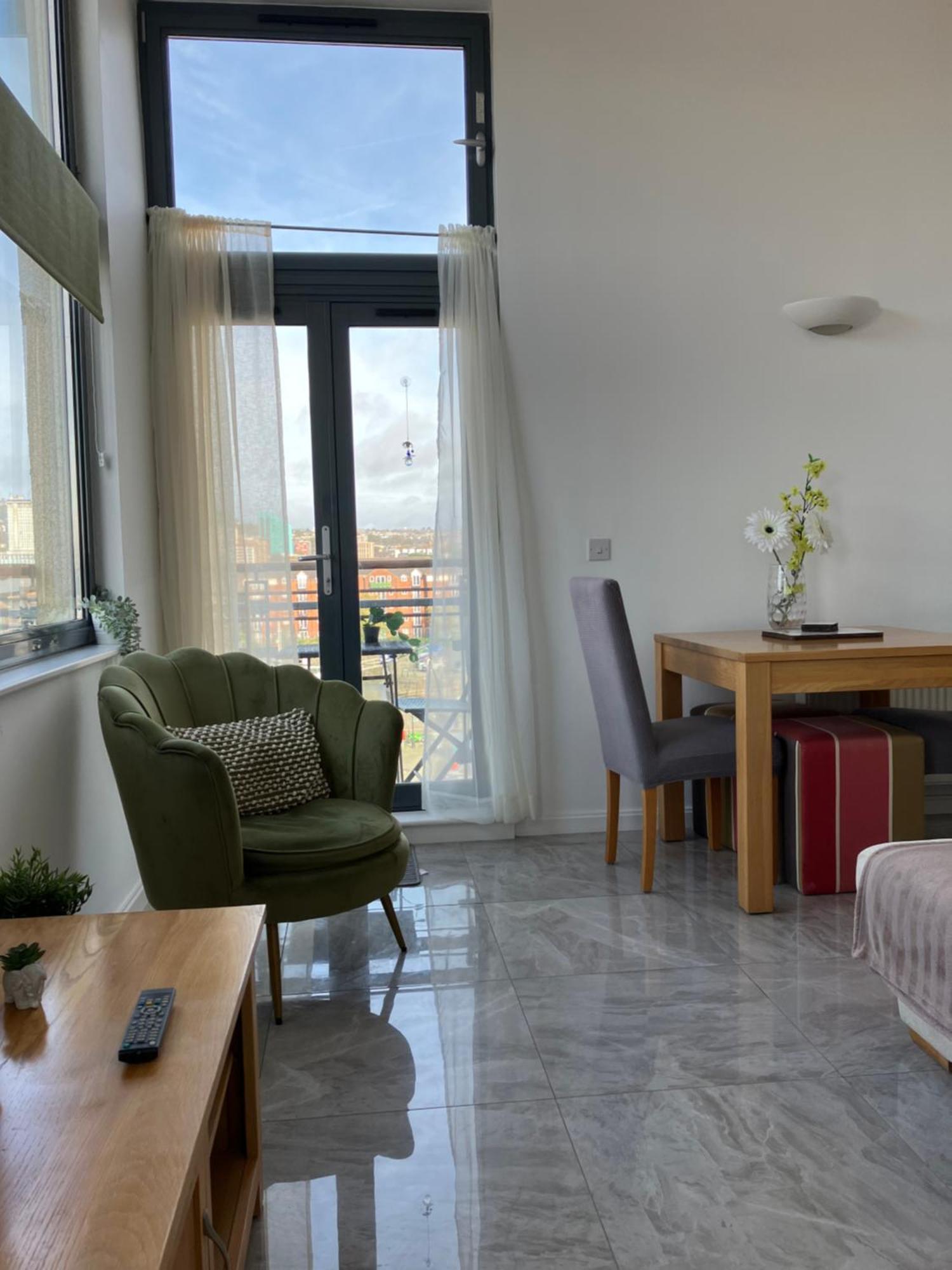 Swansea Bay, Marina & Arena View Mins To Beach & City Екстер'єр фото